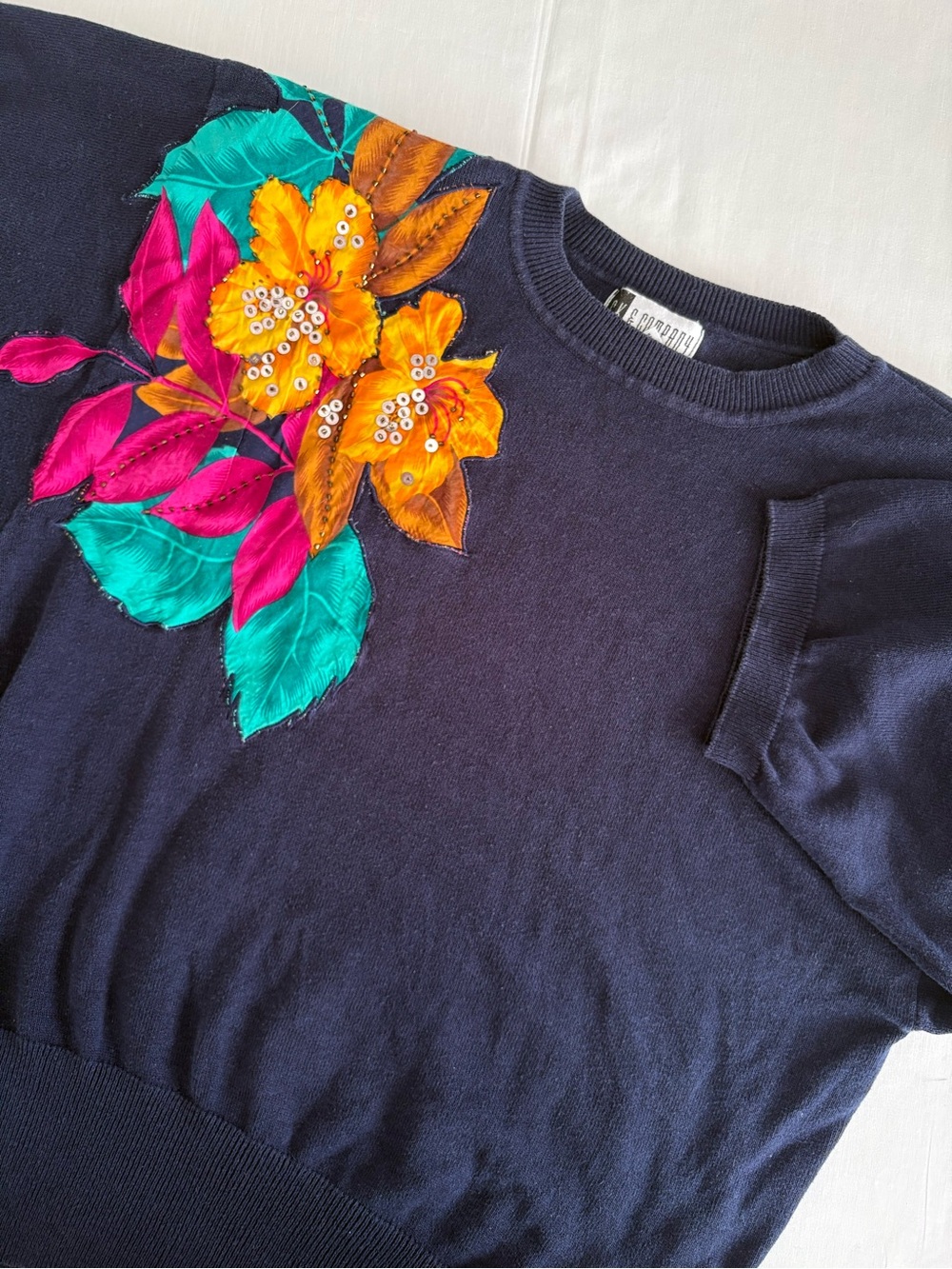 Vintage SK & Company Floral Applique Knit Top Navy Blue 100% Cotton Size M